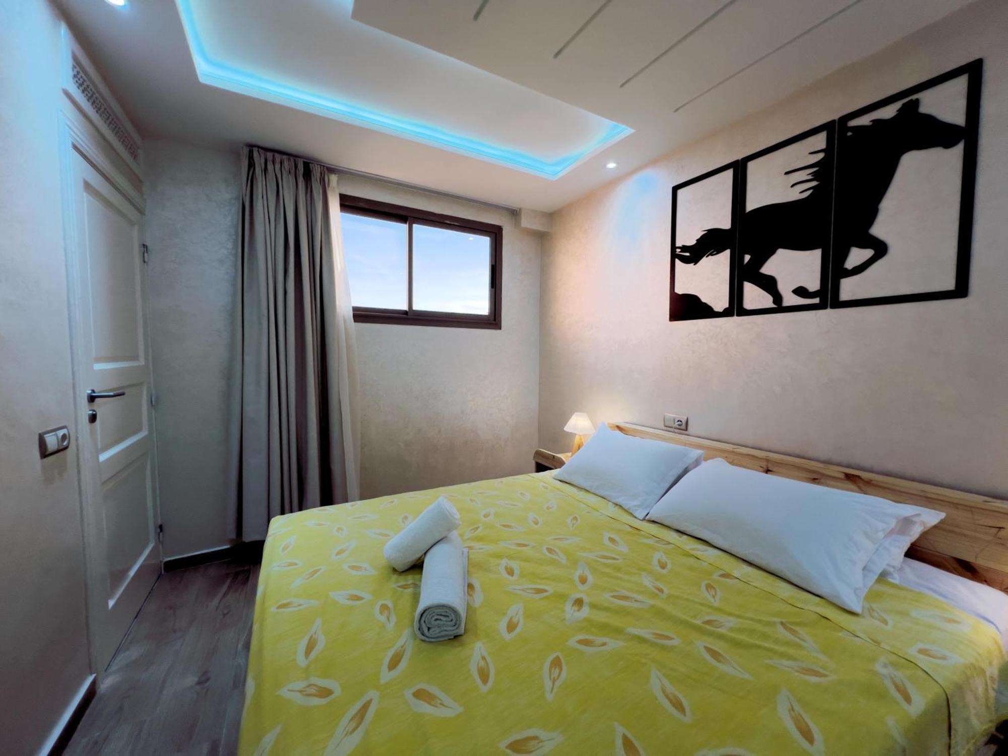 Cozy With Wooden Porch Apartment Agadir